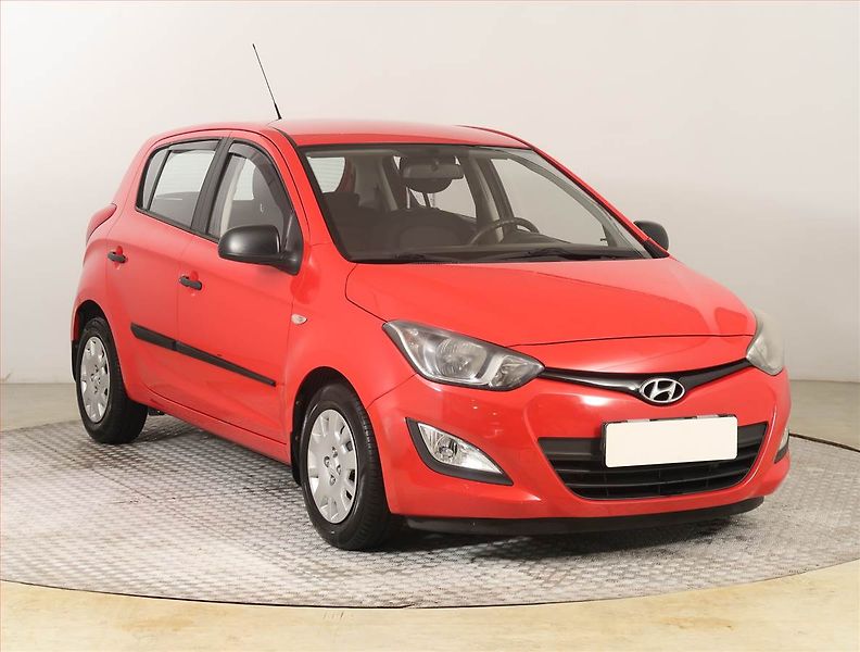 Hyundai i20 (2013) 1.2, nová STK, zamluveno - fotografie inzerátu