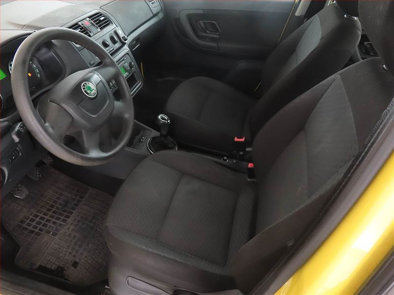 Škoda Fabia (2011) 1.2 TSI, Eko.zaplacen - fotka 9 z 14