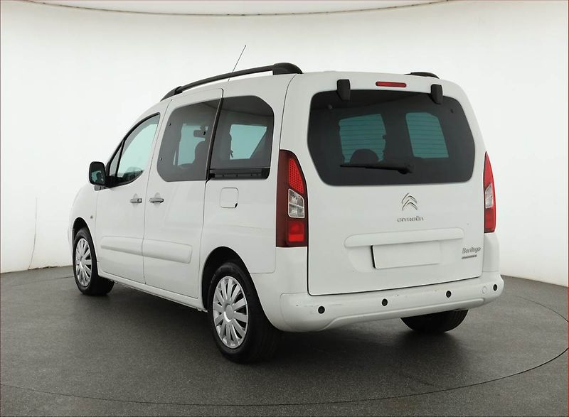 Citroën Berlingo (2018) Feel 1.6 BlueHDi, 5Míst, ČR - fotka 4 z 13