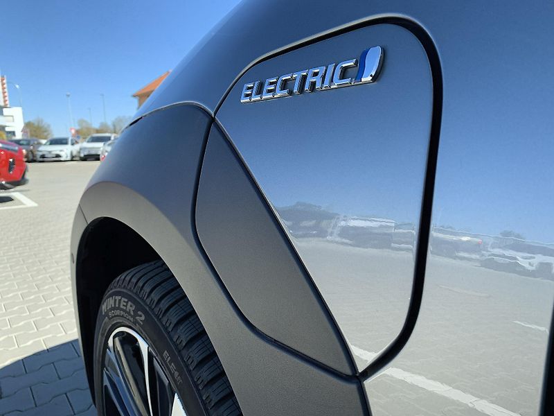 Toyota bZ4X EXECUTIVE JBL 150kW - fotka 33 z 37