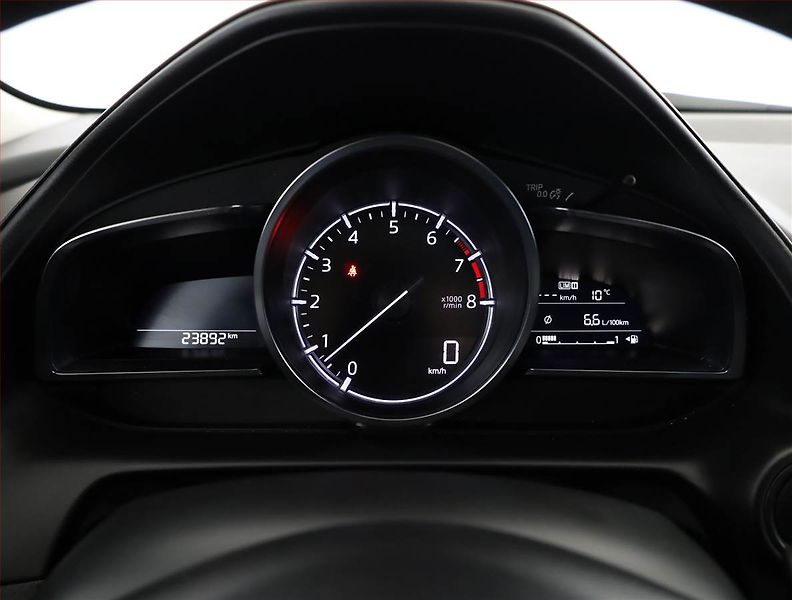 Mazda CX-3 (2019) 2.0 Skyactiv-G, ČR,1.maj - fotka 9 z 19