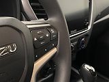 Isuzu D-Max (2026) Double Cab 1,9l LS 4x4 AUT - náhled 17
