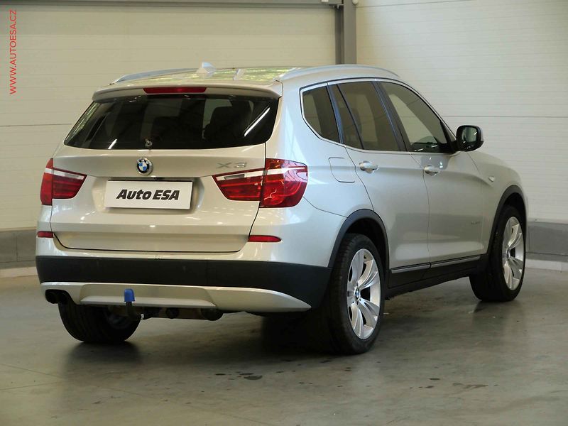 BMW X3 (2012) 3.0d xDrive 30d, ČR, AT - fotka 4 z 27