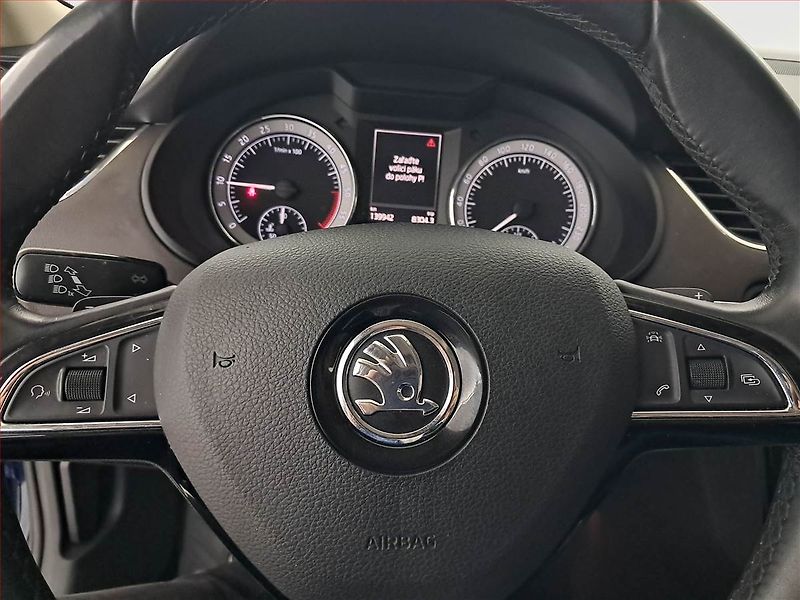 Škoda Octavia (2016) Laurin&Klement 2.0 TDI, 4X4 - fotka 23 z 28