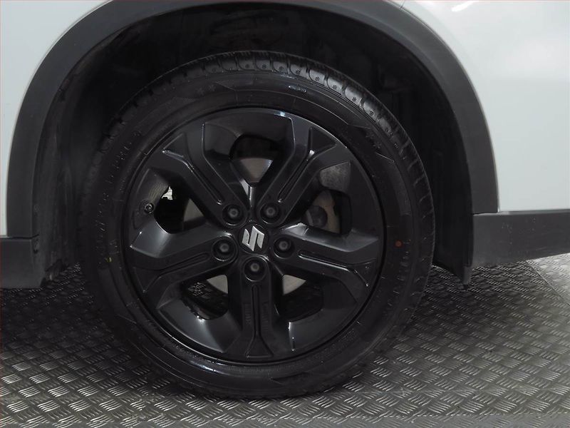 Suzuki Vitara (2018) 1.4 BoosterJet, Serv.kniha - fotka 14 z 21