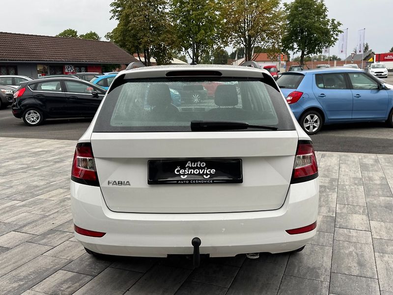 Škoda Fabia (2020) Ambition 1.0 TSI 81kW - fotka 6 z 29