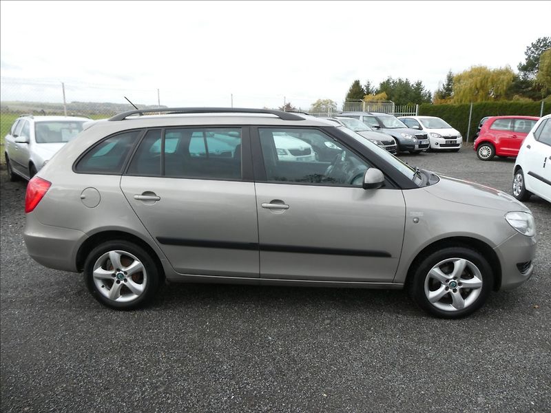 Škoda Fabia 1,2 HTP 51kW Family,po servise - fotka 2 z 42