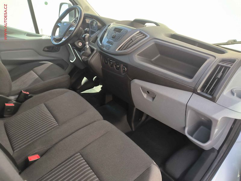 Ford Transit (2018) 2.0TDCi L2H2, Trend, AC - fotka 11 z 19