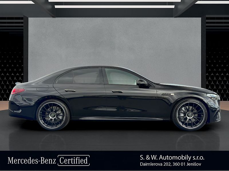 Mercedes-Benz Třídy E (2026) Mercedes-AMG E 53 HYBRID 4MATI - fotka 4 z 37