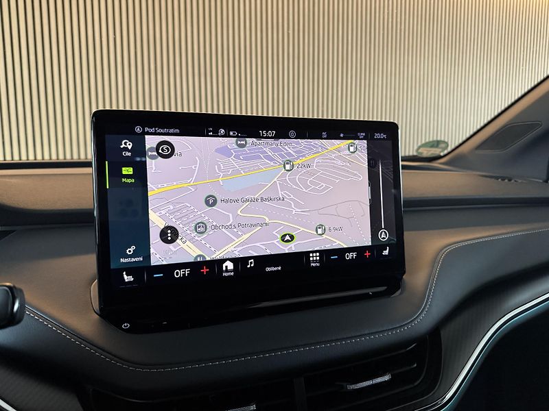 Škoda Enyaq 80x 4X4 Sport Tep.Čerp Záruka - fotka 41 z 42