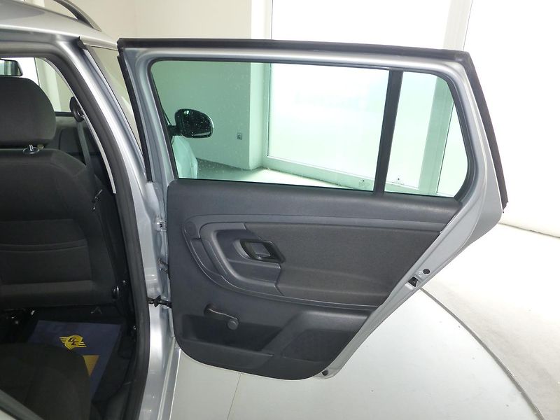 Škoda Fabia (2011) 1,2TSI*KLIMATIZ**ALU KOLA**ESP - fotka 19 z 23