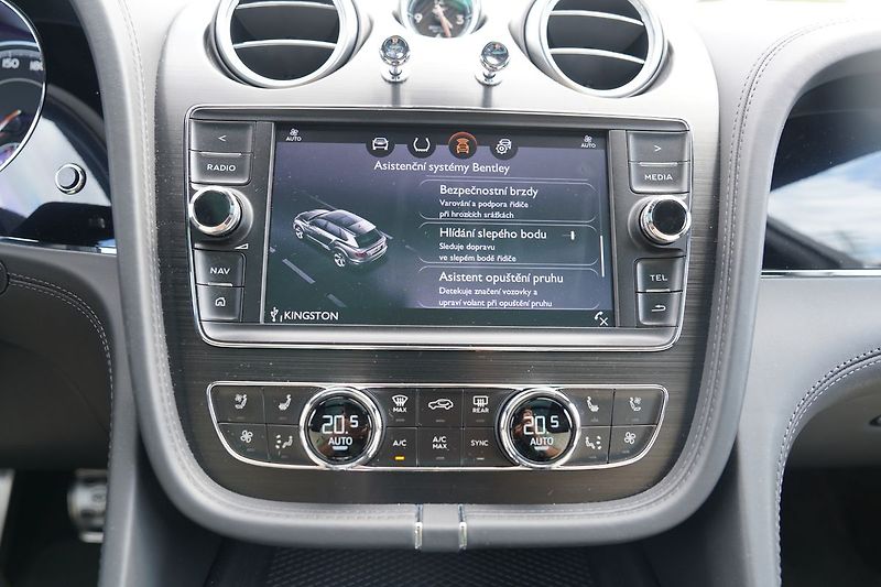 Bentley Bentayga 4.0i V8, Mulliner, ČR, DPH - fotka 48 z 51