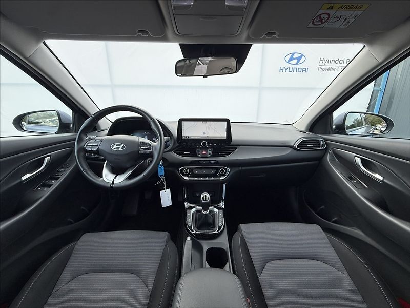 Hyundai i30 1,5 T-GDI 103kW Family - fotka 5 z 23