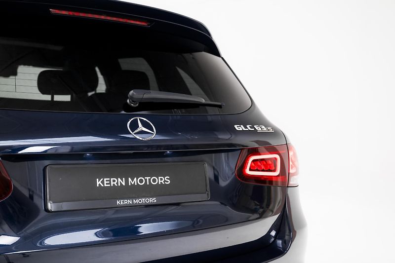 Mercedes-Benz GLC 63S 4M*Aerodymic AMG - fotka 43 z 51