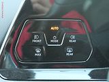 Volkswagen Golf (2022) 2.0 TSi, GTi, LED - náhled 12