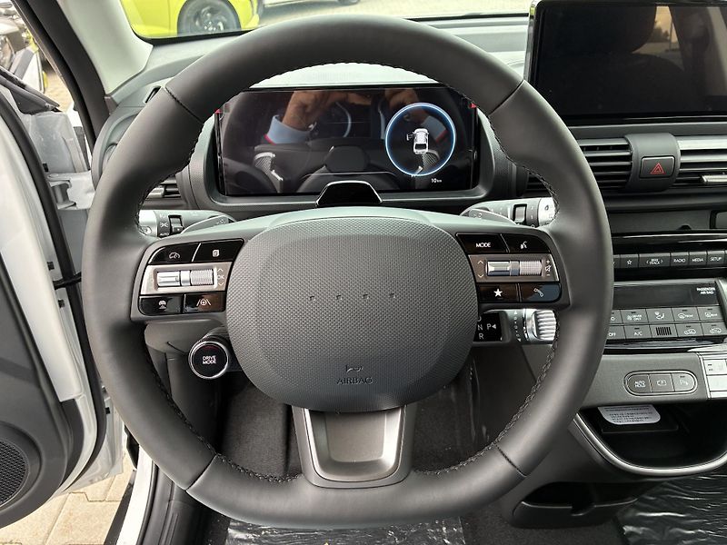 Hyundai Inster 4S POWER 49 kWh STYLE - fotka 12 z 27