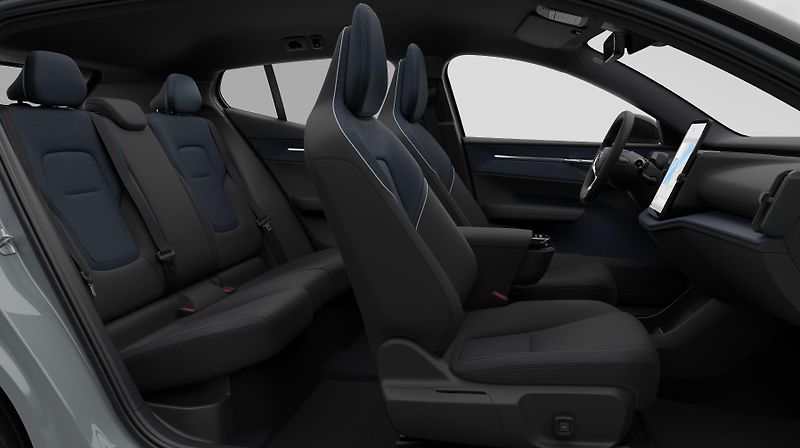 Volvo EX30 (2026) CC P8 AWD LONG RANGE PLUS - fotka 12 z 15