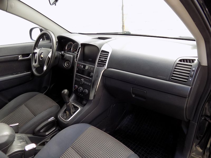 Chevrolet Captiva (2007) 2.0CDTi/4x4/Klimatizace/ - fotka 15 z 33