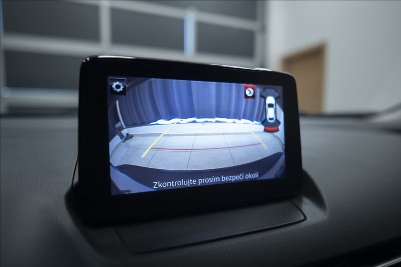 Mazda CX-3 2,0 SKYACTIV AWD KAMERA VÝHŘEV - fotka 35 z 41