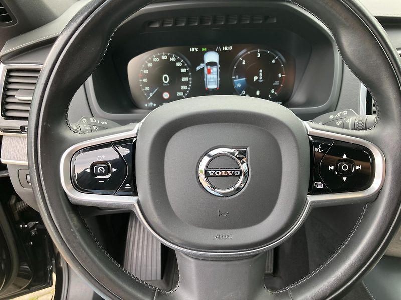 Volvo XC90 (2022) B5 AWD DIESEL INSCRIPTION AUT - fotka 31 z 42