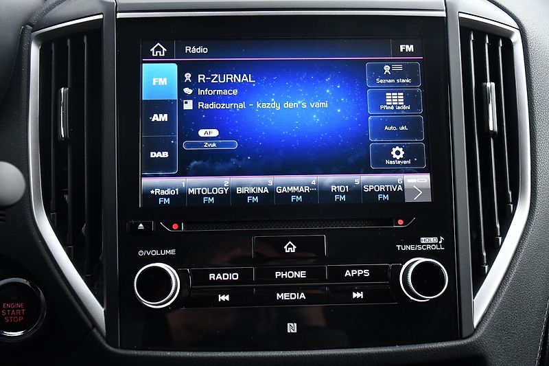 Subaru Forester e-BOXER ACC CARPLAY KAMERA - fotka 39 z 53