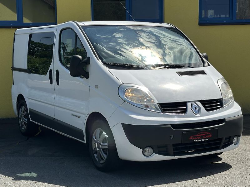Renault Trafic (2009) 2.0dCi/84kW * KLIMA * 6.Míst  - fotka 2 z 24