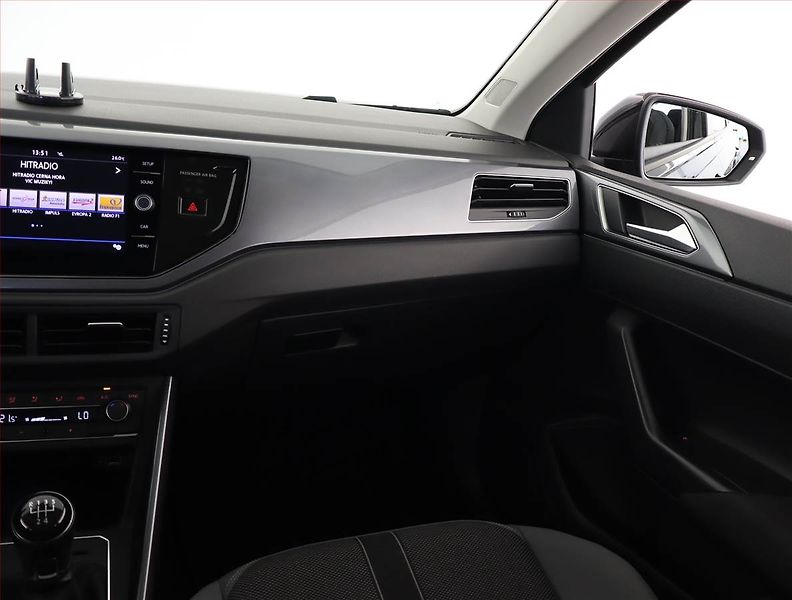 Volkswagen Polo (2020) Comfortline 1.0 TSI - fotka 8 z 19