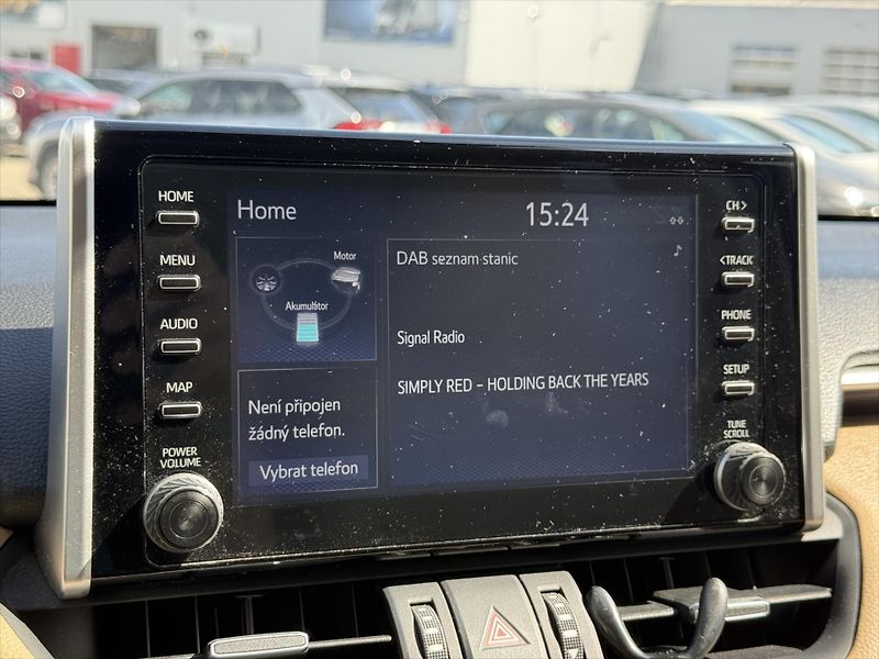 Toyota RAV4 2,5 Executive, 4x4, Hybrid - fotka 15 z 22