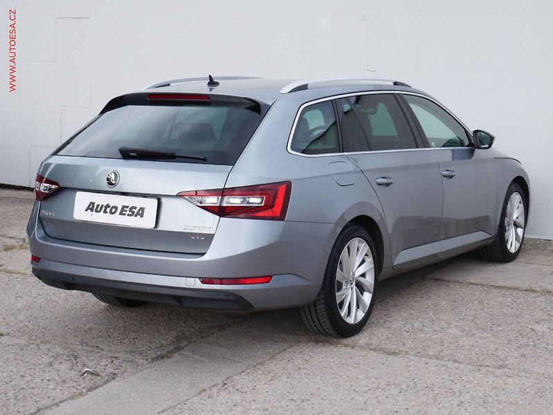 Škoda Superb (2016) 2.0 TDi 4x4, ČR, L&K, DSG - fotka 6 z 20