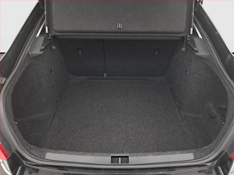 Škoda Octavia (2018) 1.6 TDI, Tempomat - fotka 14 z 17