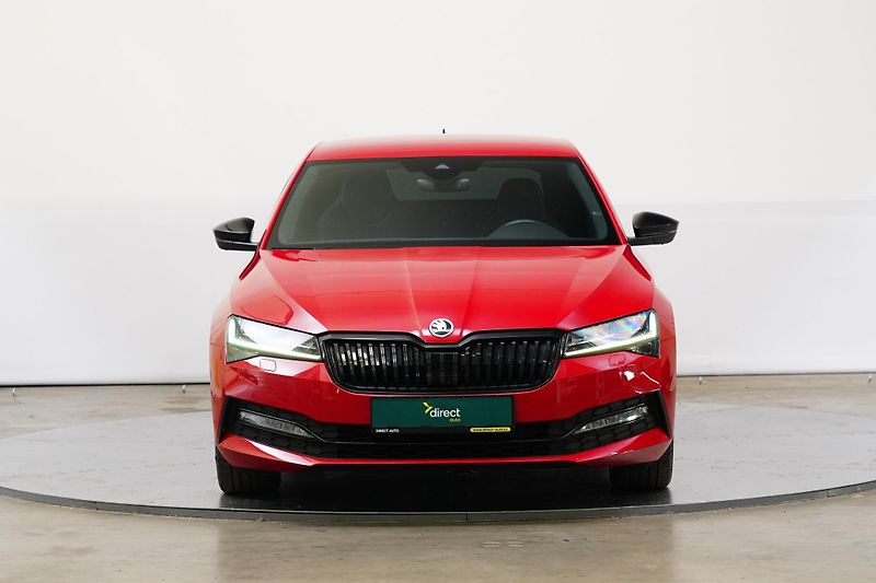 Škoda Superb - fotka 4 z 27
