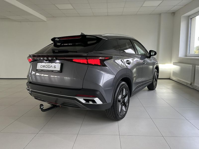 Omoda 5 (2025) 1.6 TGDI PREMIUM - fotka 6 z 21