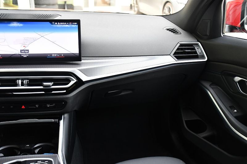 BMW Řada 3 320d xDrive MSPORT ČR 3LZÁRUKA - fotka 8 z 46