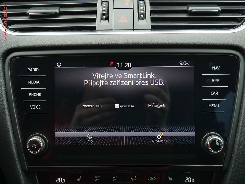 Škoda Octavia (2019) 1.5 TSi, ČR, Style, LED, navi - fotka 20 z 24