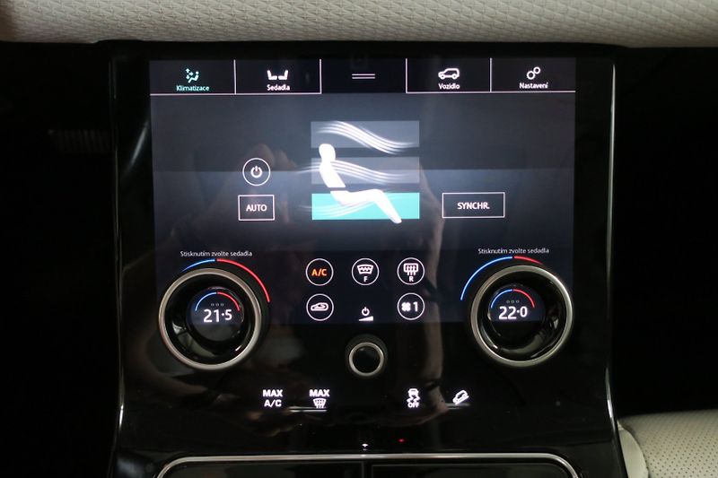 Land Rover Range Rover Velar (2018) D300 R-Dynamic SE, ČR, 1. maj. - fotka 31 z 50