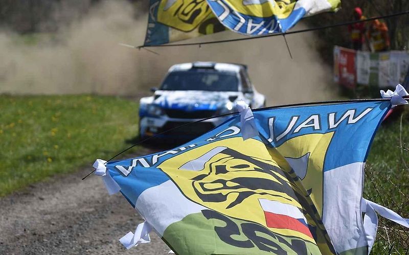 I v tuzemsku může divák na motoristických akcích zažít neopakovatelné situace