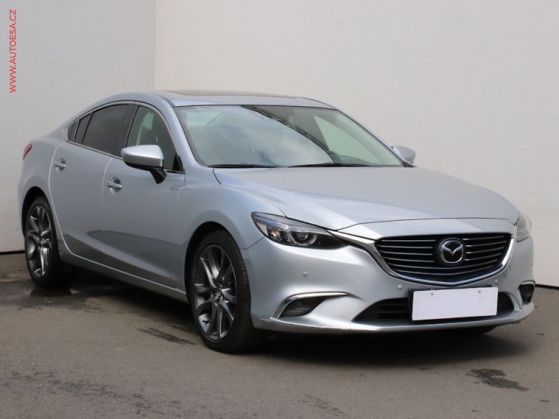 Mazda 6 (2015) 2.5i, AT, navi, headUP - fotka 1 z 3