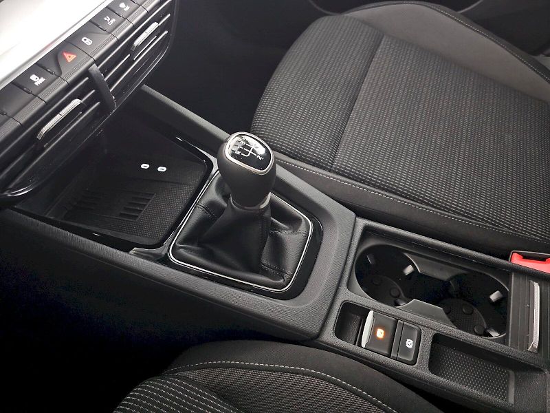 Škoda Octavia (2025) COMBI 1.5TSi 85kW TOP SELECTIO - fotka 23 z 31