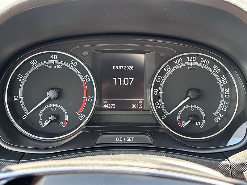 Škoda Fabia (2022) Combi 1.0 TSI Ambition - fotka 6 z 29