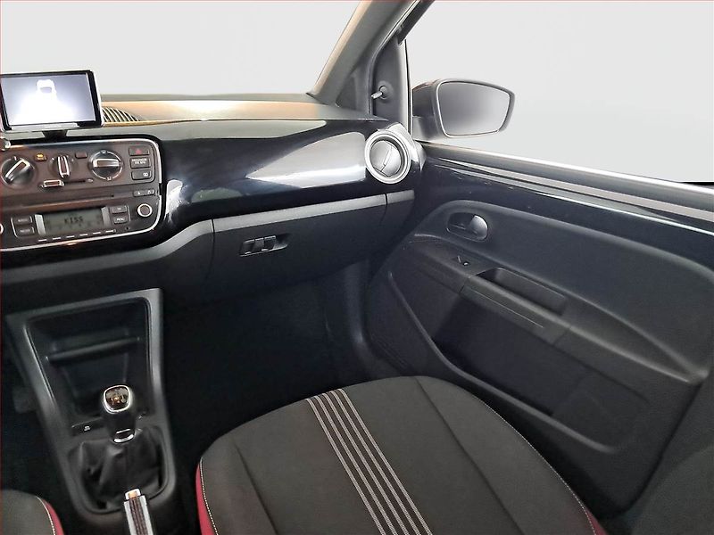 Škoda Citigo (2015) Monte Carlo 1.0 MPI, nová STK - fotka 8 z 17
