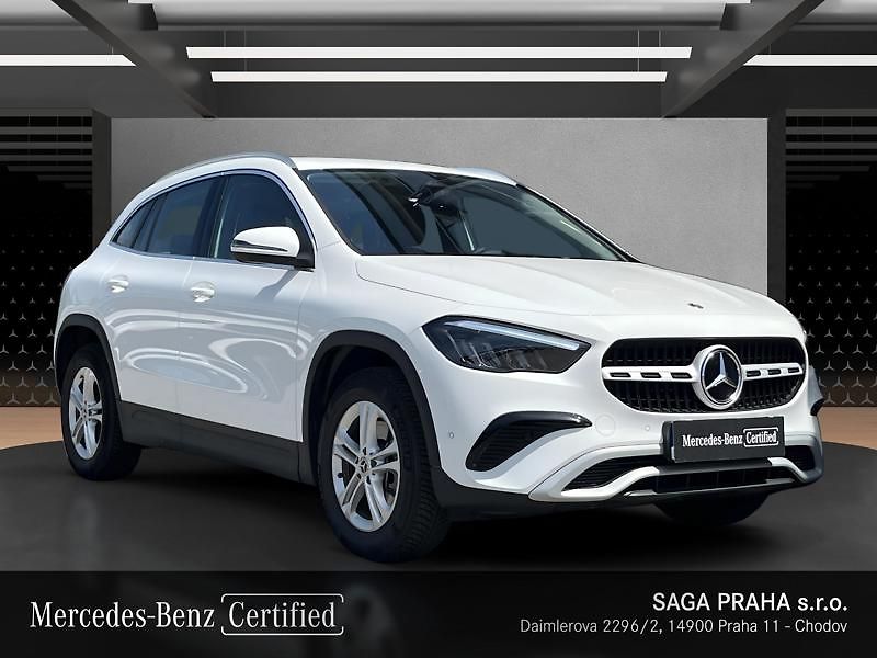Mercedes-Benz GLA 220 4MATIC Progressive Line - fotka 8 z 21