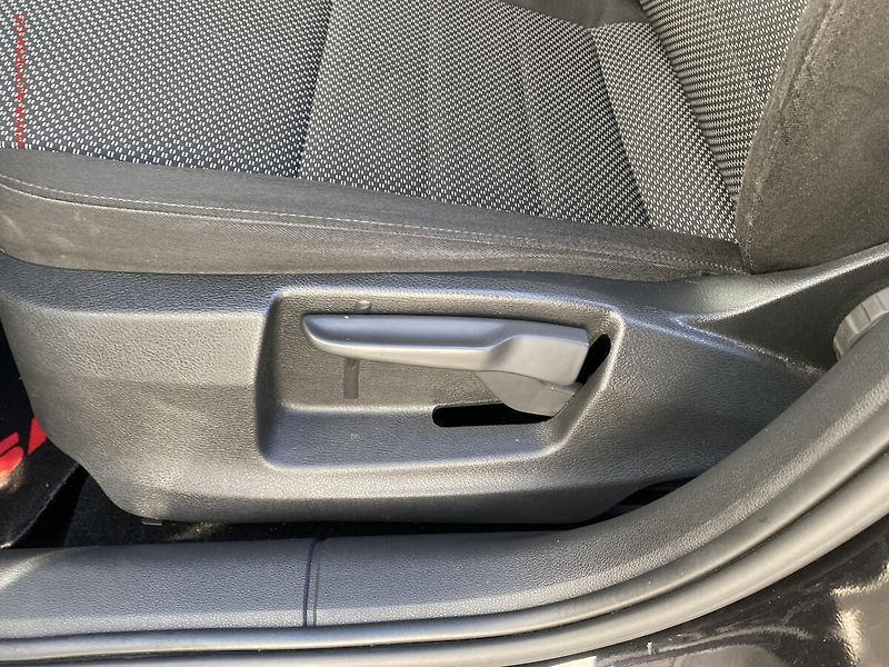 Škoda Octavia (2014) 2.0 TDi, Ambition - fotka 14 z 18