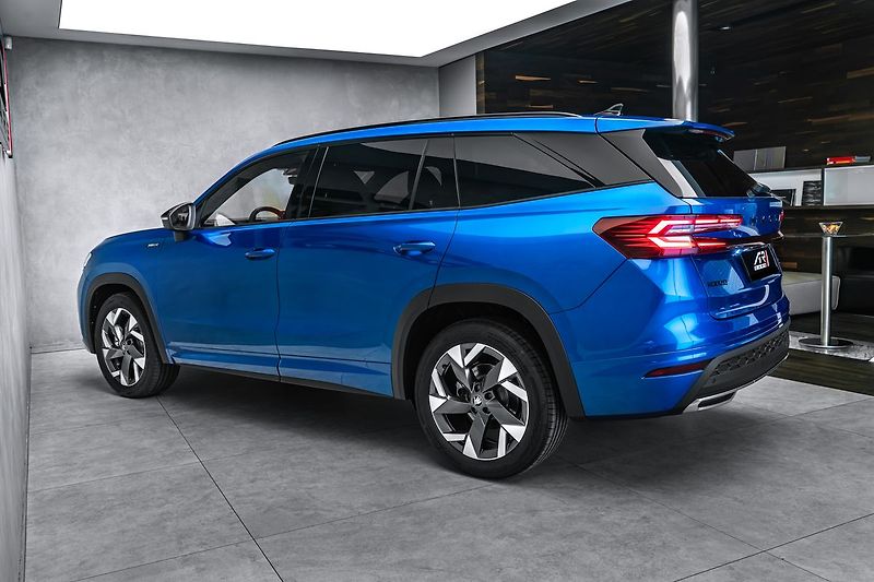 Škoda Kodiaq 2,0TDI 4x4 DSG SPORTLINE Tažné - fotka 7 z 20