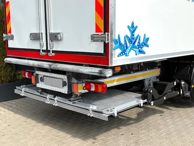 Mercedes-Benz Actros (2018) 2530 6x2 chlaďák EURO 6 - fotka 11 z 19