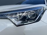 Toyota C-HR (2018) 1.8 VVT-i E-CVT - náhled 38