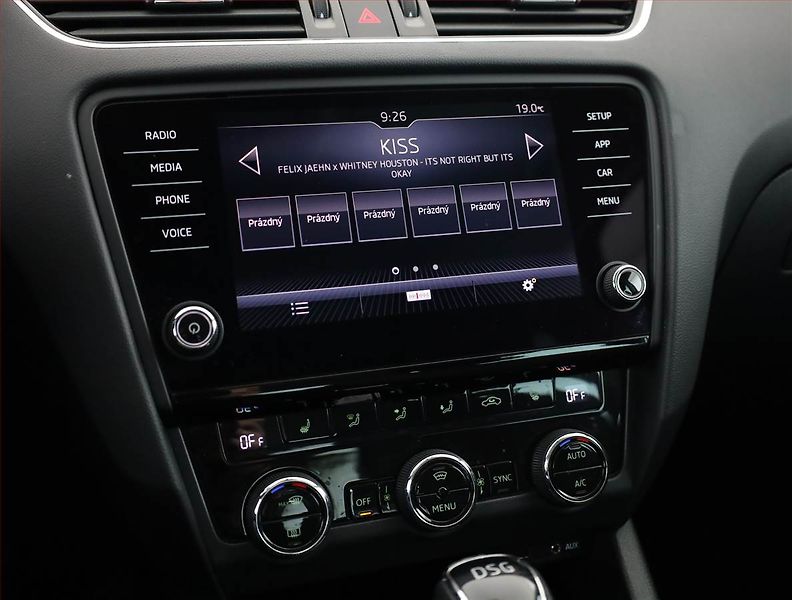 Škoda Octavia (2017) Style 1.8 TSI, Automat - fotka 10 z 21