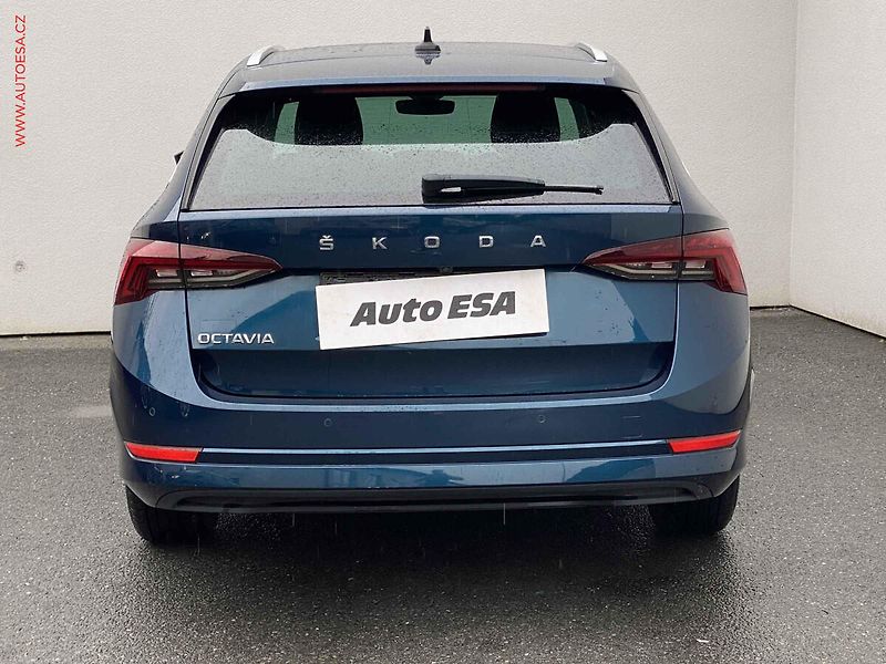 Škoda Octavia (2021) 2.0 TDi, Ambition, DSG - fotka 5 z 21