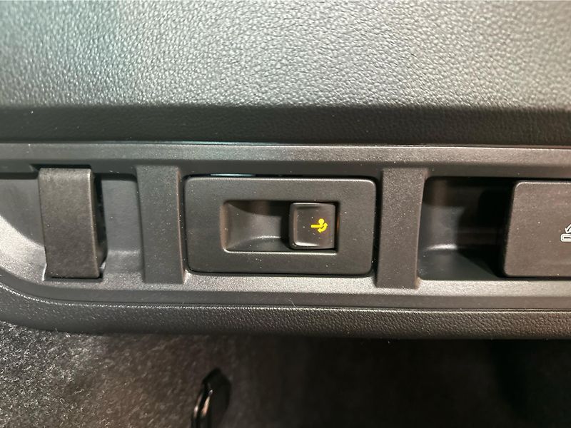 Škoda Octavia 2,0 TDI / 110 kW Exclusive Sel - fotka 13 z 25