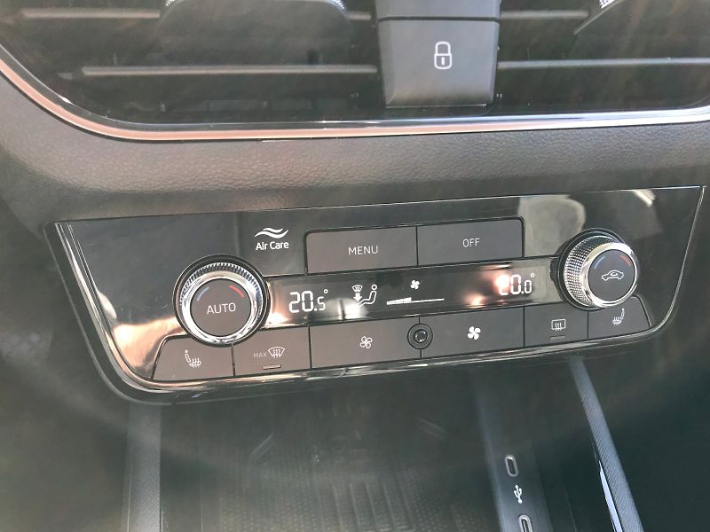 Škoda Kamiq (2025) SELEC TSI 85/1.0 M6F - fotka 24 z 28
