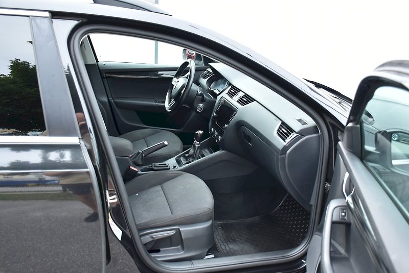 Škoda Octavia (2018) OCT.COM STY TD 110/2.0 M6F - fotka 15 z 20
